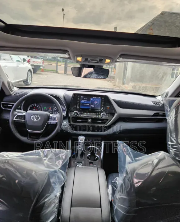Toyota Highlander 2022 Blue
