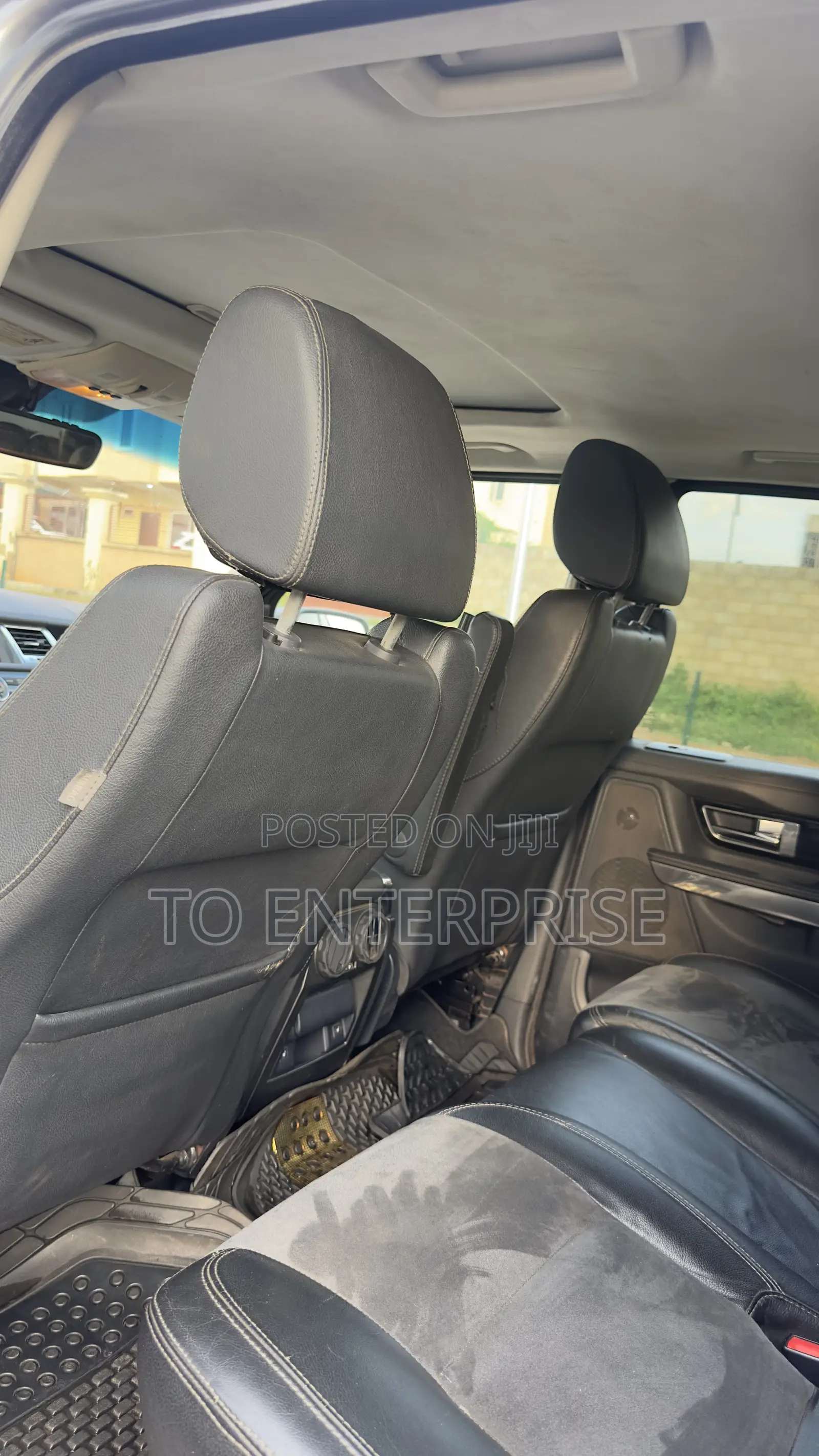 Land Rover Range Rover 2011 Gray