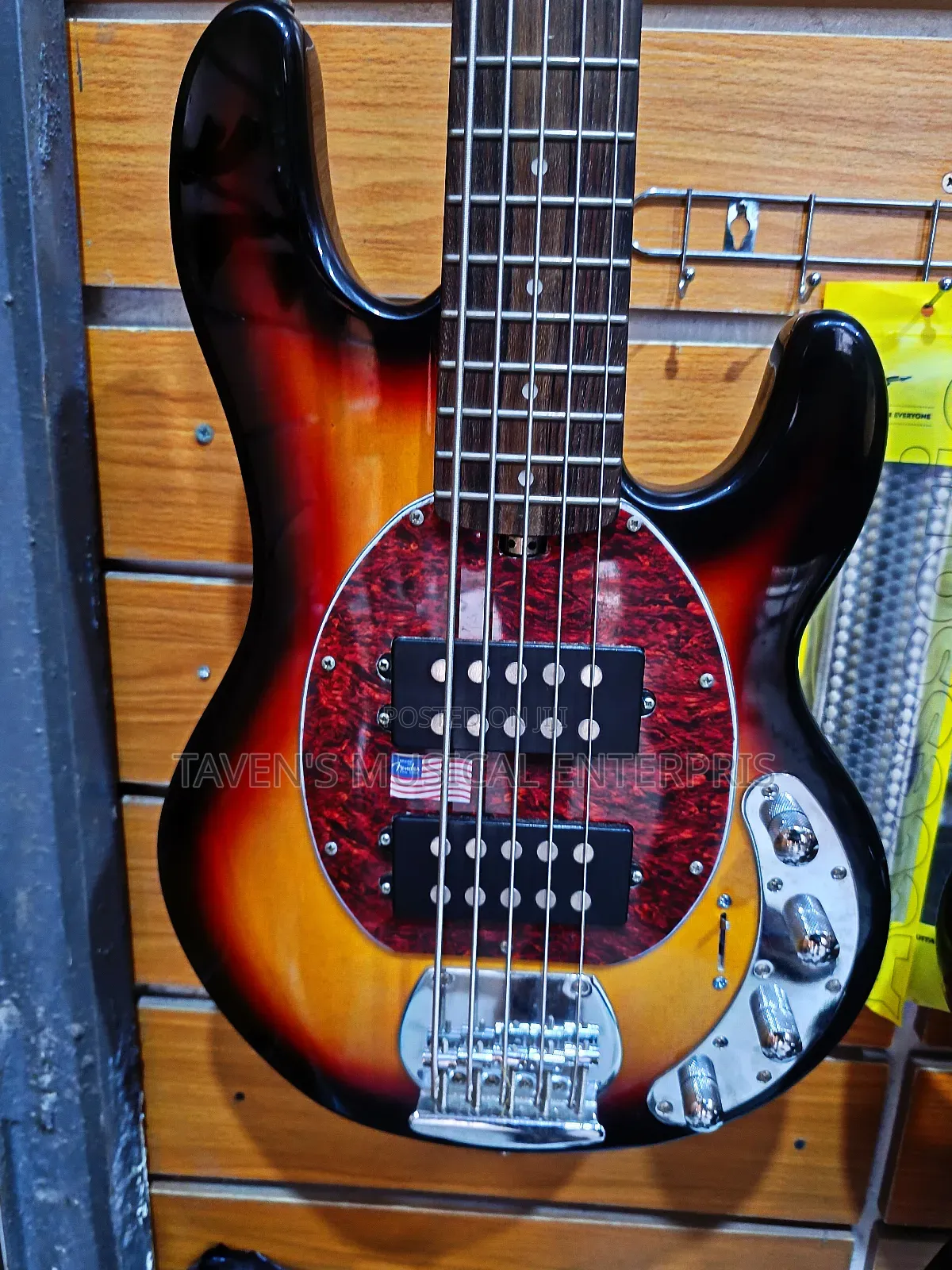 Fender 5-String Jazz Bass
