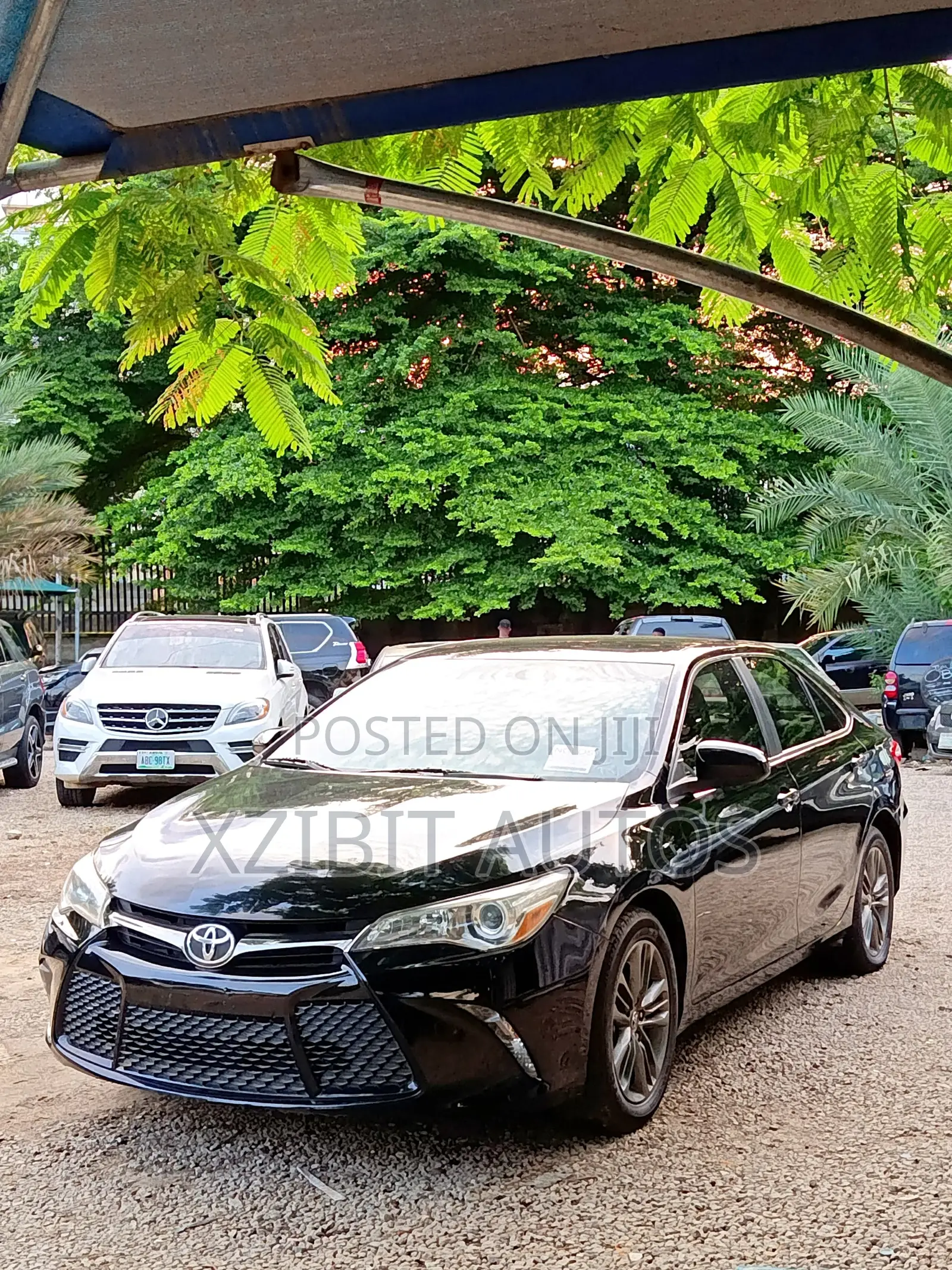 Toyota Camry SE 4dr Sedan (2.5L 4cyl 6A) 2017 Black
