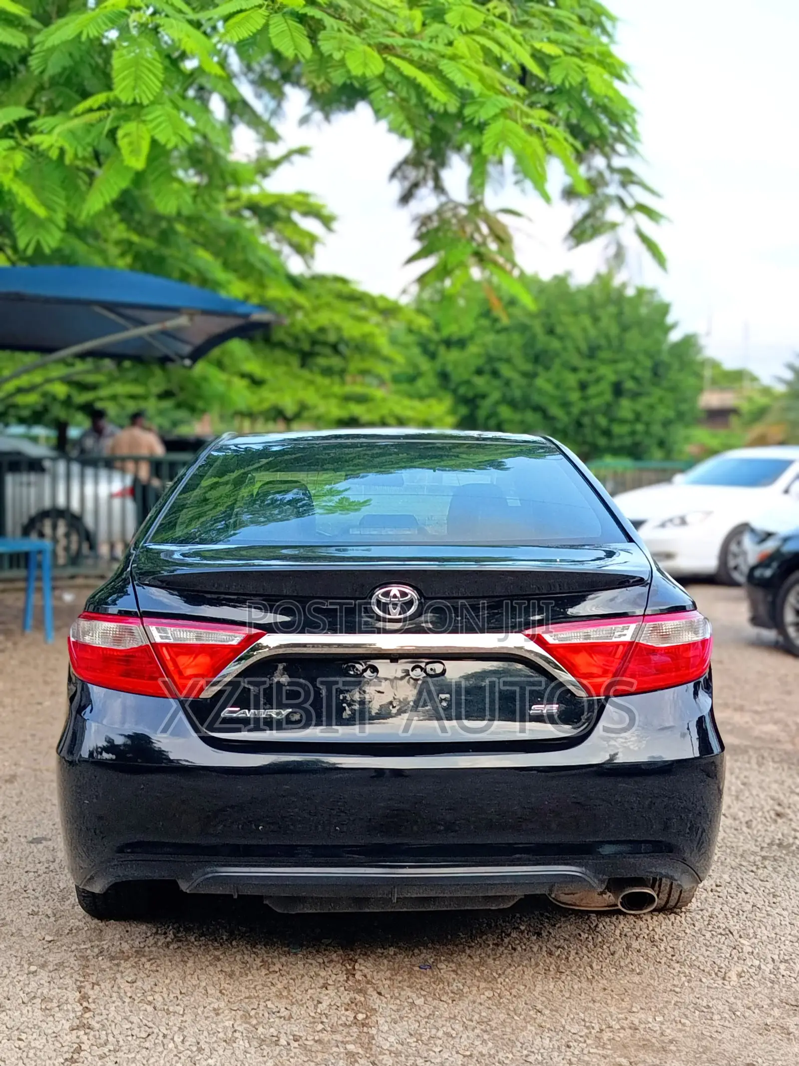 Toyota Camry SE 4dr Sedan (2.5L 4cyl 6A) 2017 Black