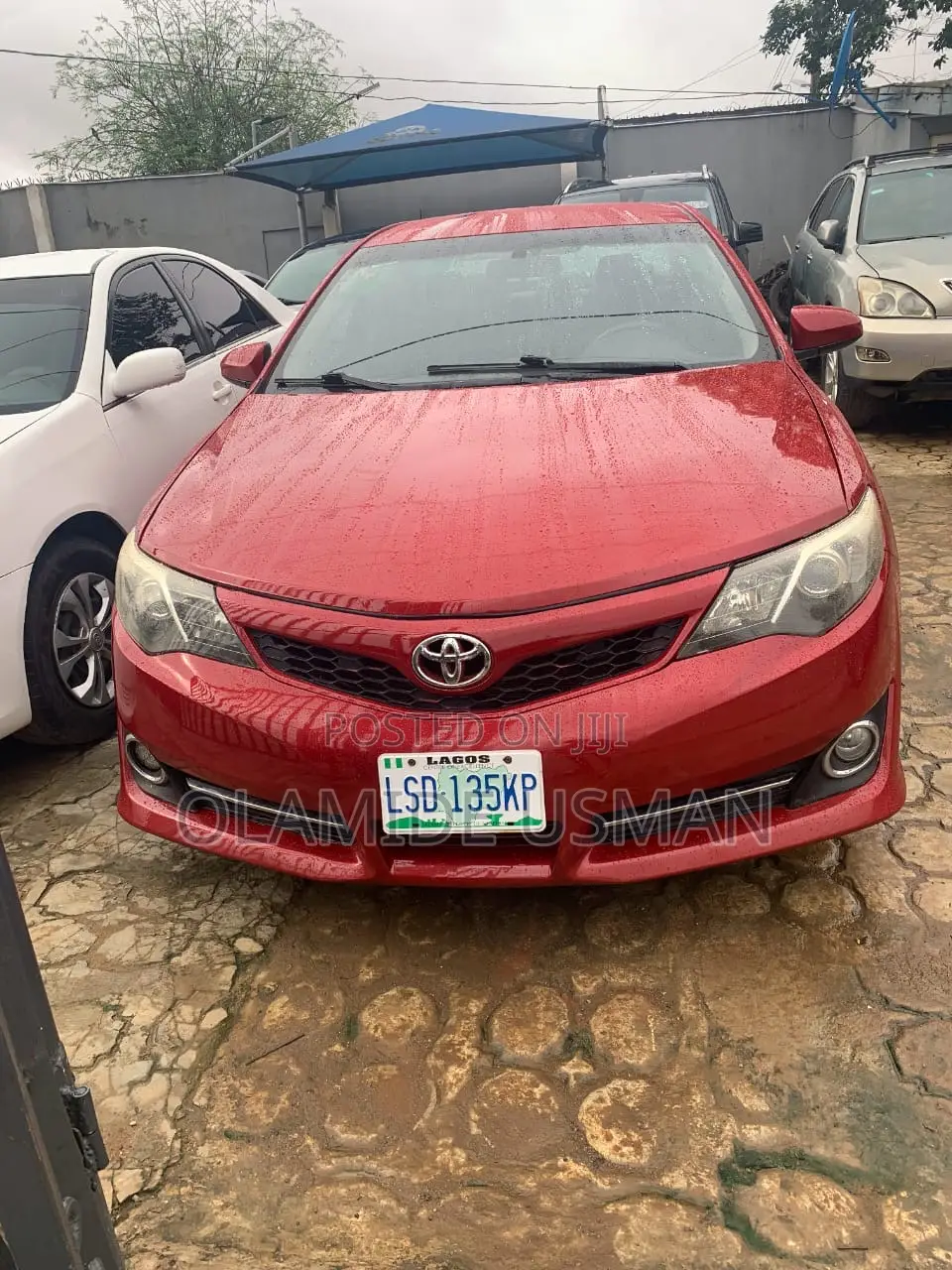Toyota Camry SE 4dr Sedan (2.5L 4cyl 6A) 2013 Red