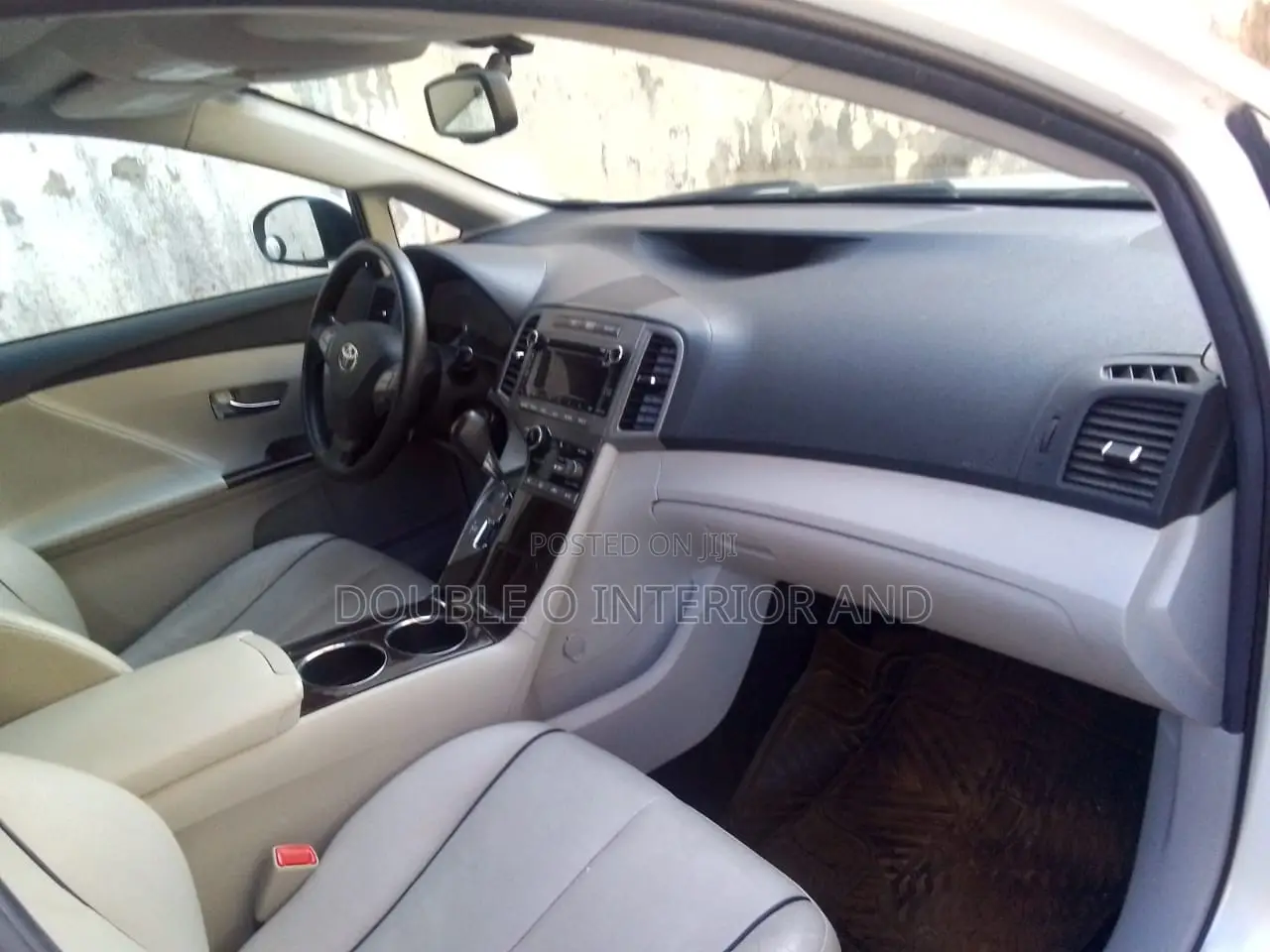 Toyota Venza LE AWD 2013 White