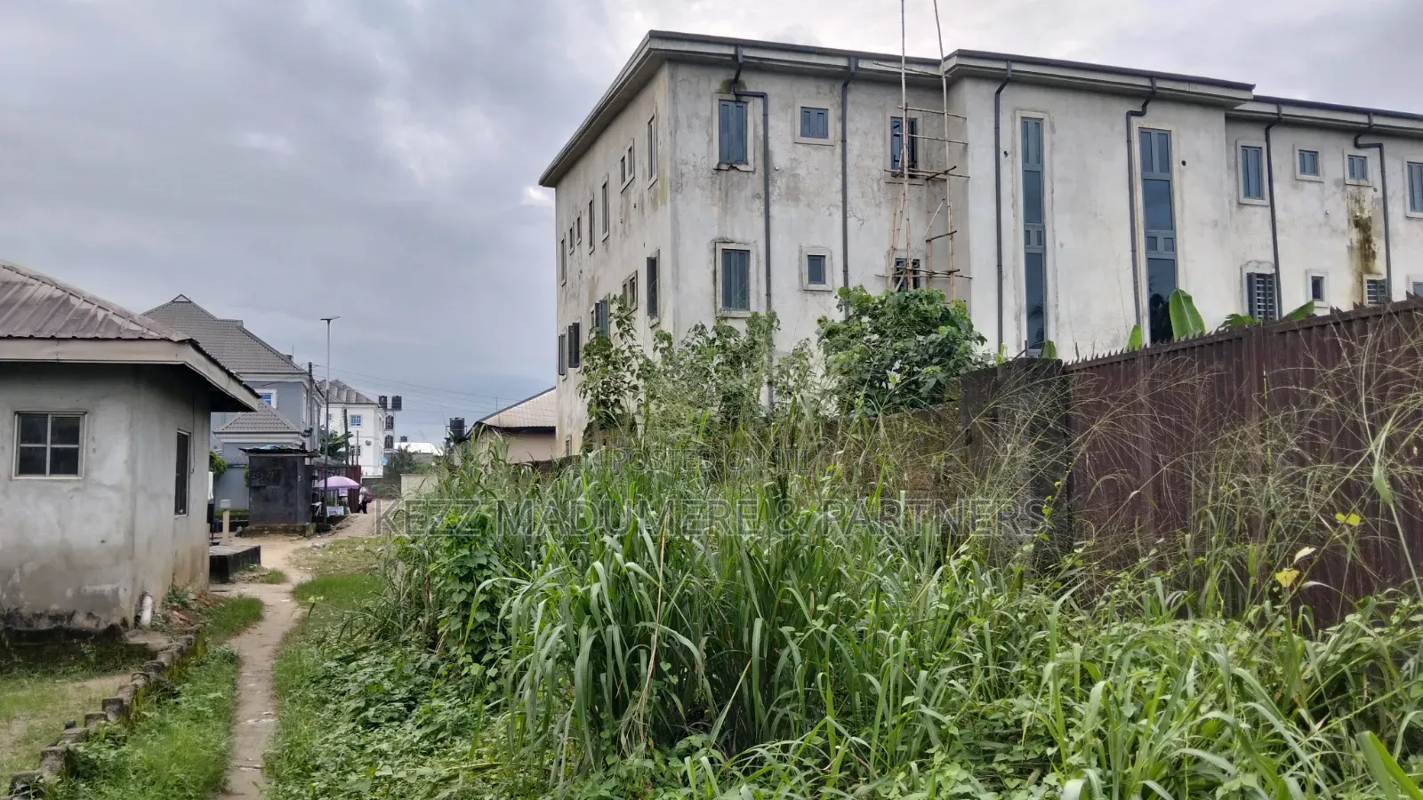 For Sale : 2 Plots on the Street, Winner's Chapel, Rumudomaya, Ph