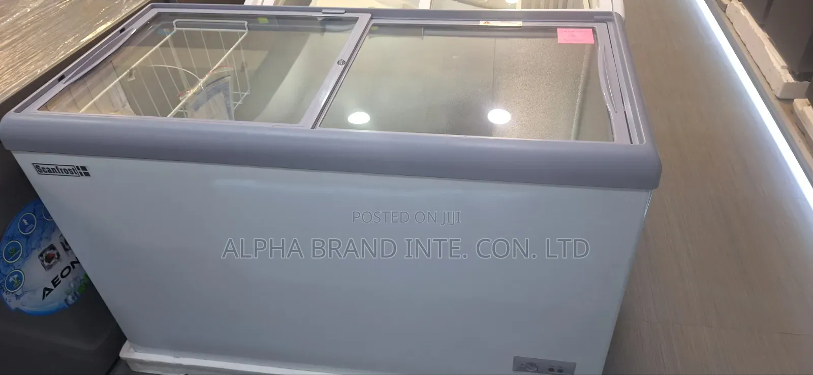 Scanftost Showcase Freezer 300liters