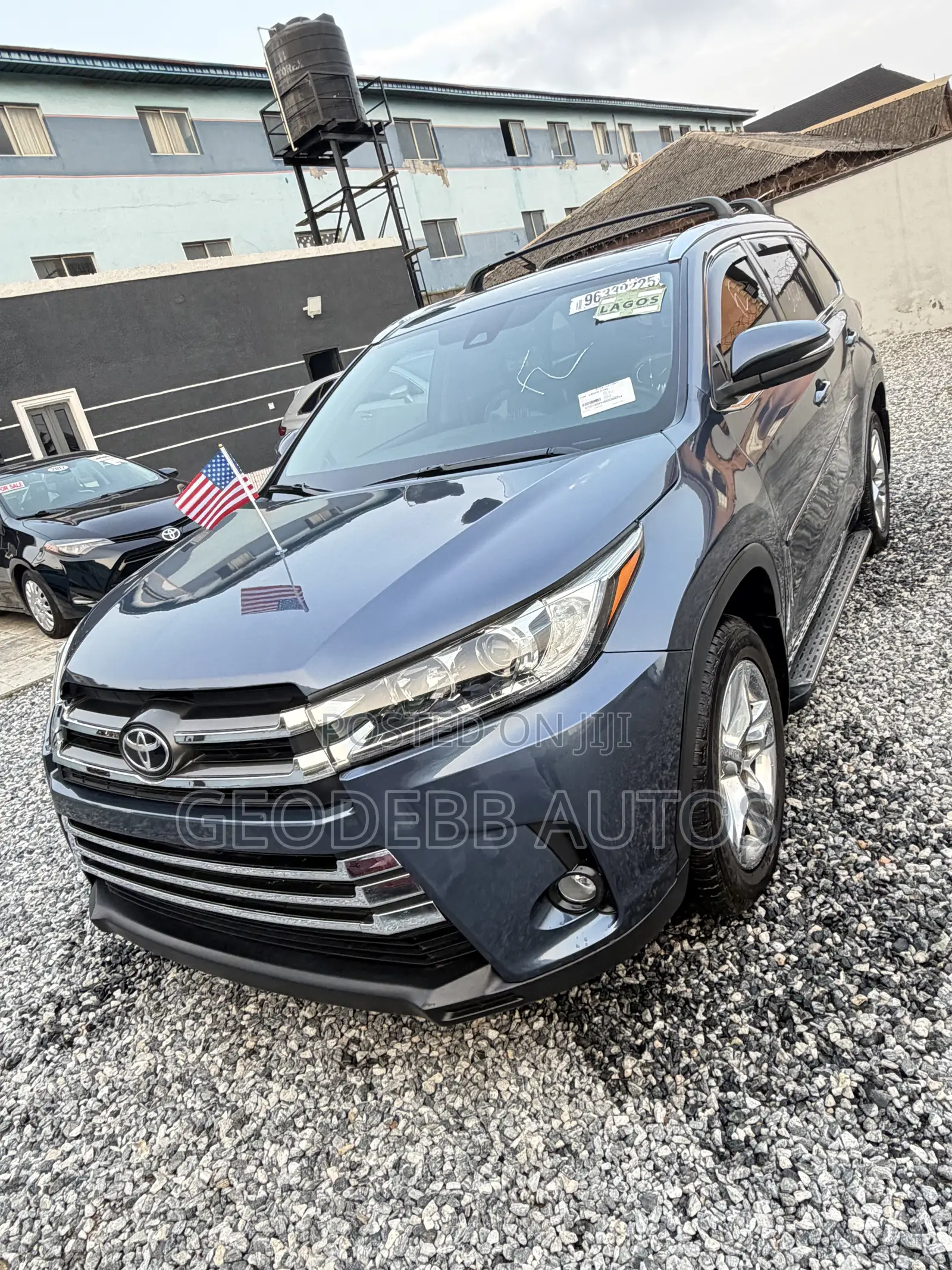 Toyota Highlander Limited 2019 Blue