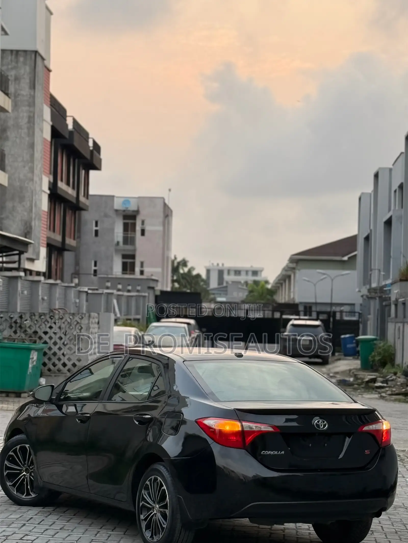 Toyota Corolla 2015 Black
