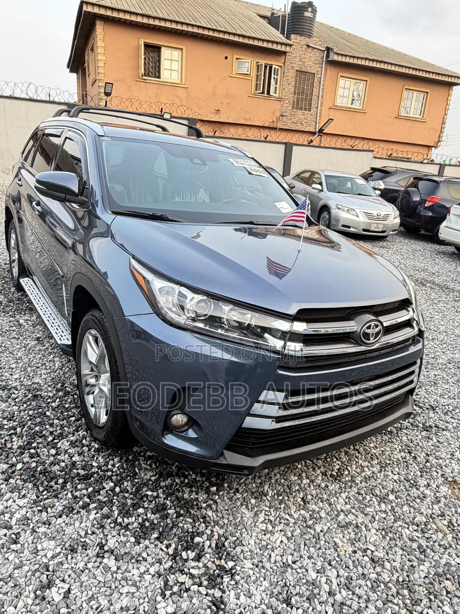 Toyota Highlander Limited 2019 Blue