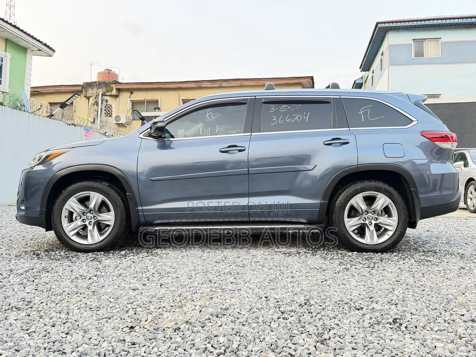Toyota Highlander Limited 2019 Blue