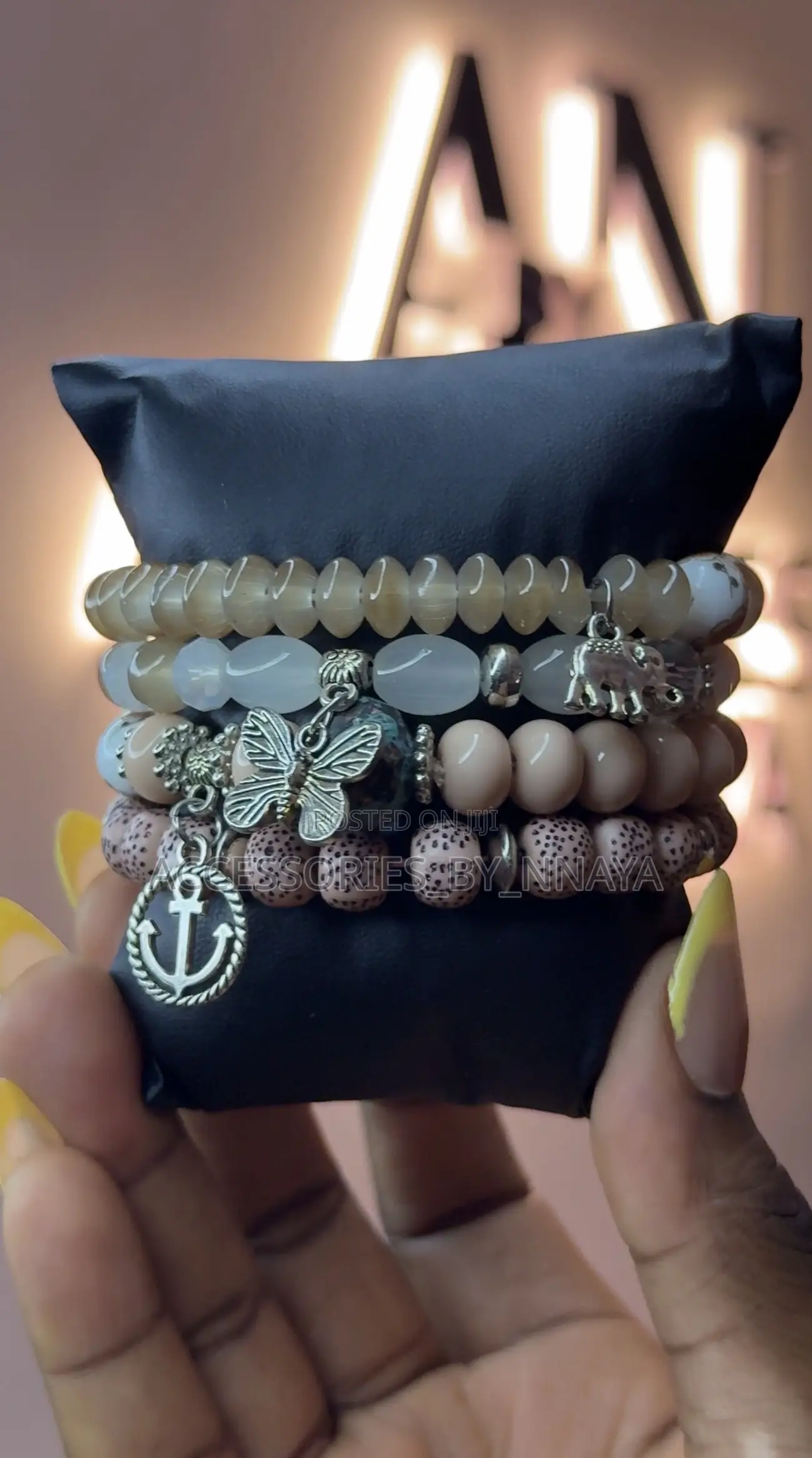 Nude-Brown Beads