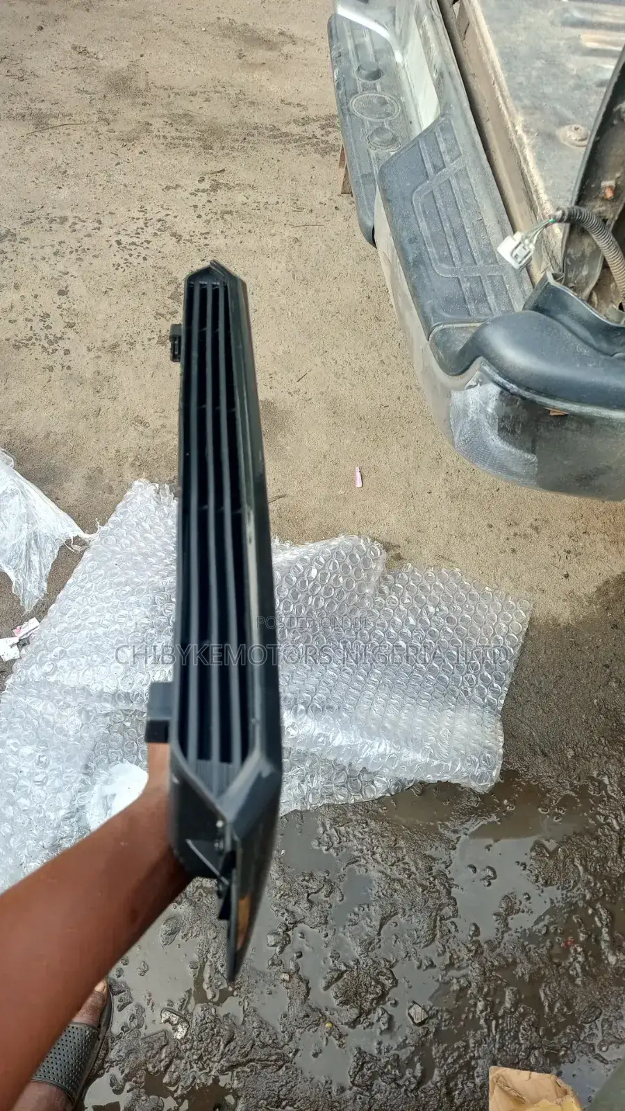 Bonnet Colant for Toyota Tacoma 2020