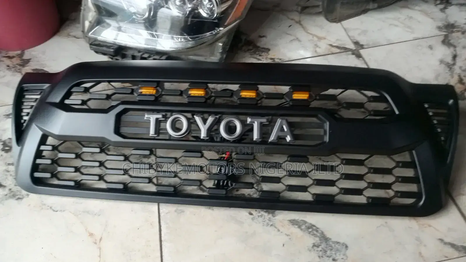 Front Grill for Toyota Tacoma 2005 to 2012 With Toyota Logo