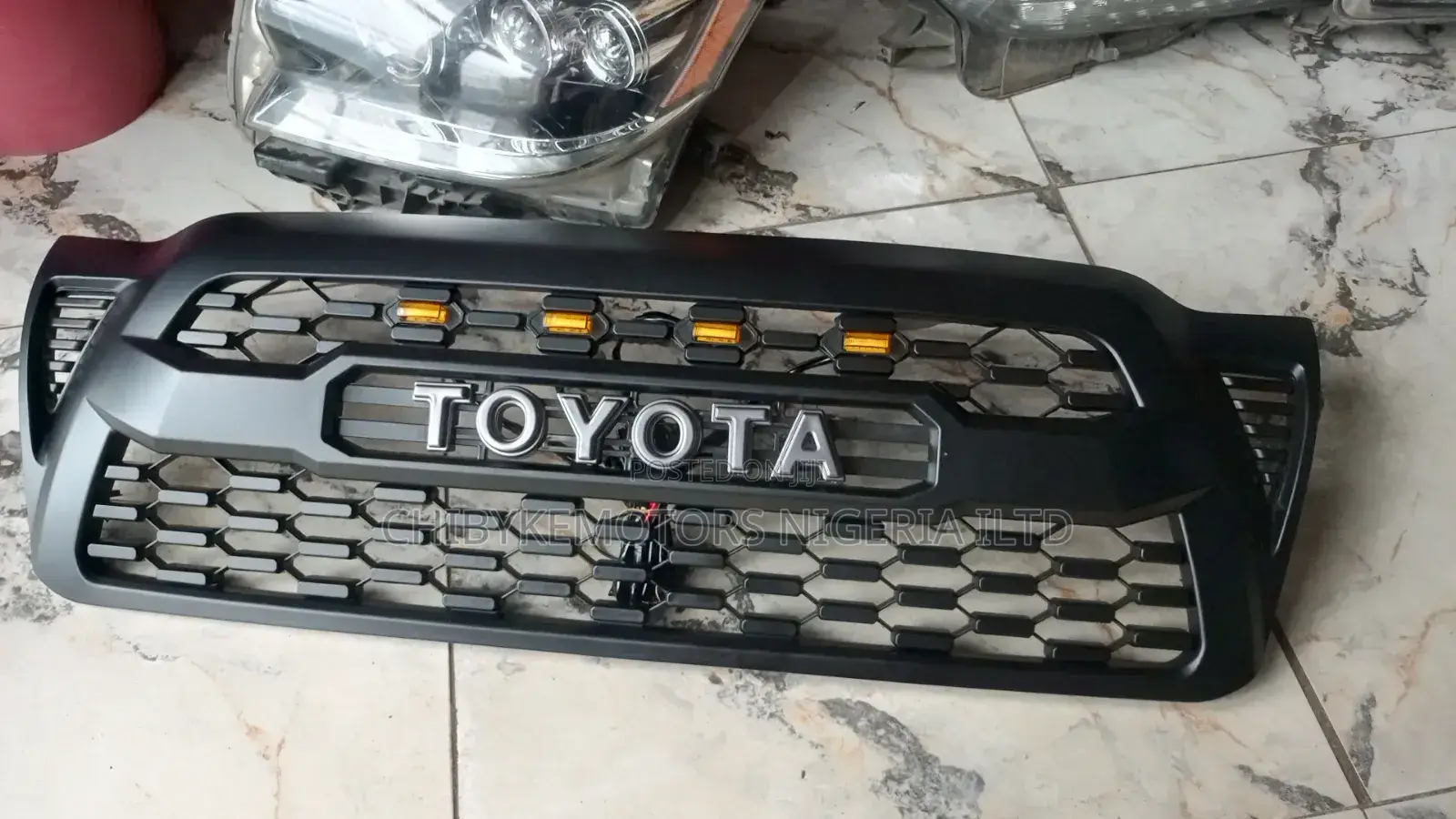 Front Grill for Toyota Tacoma 2005 to 2012 With Toyota Logo