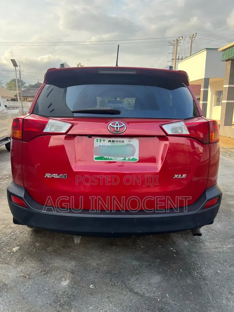 Toyota RAV4 2016 Red