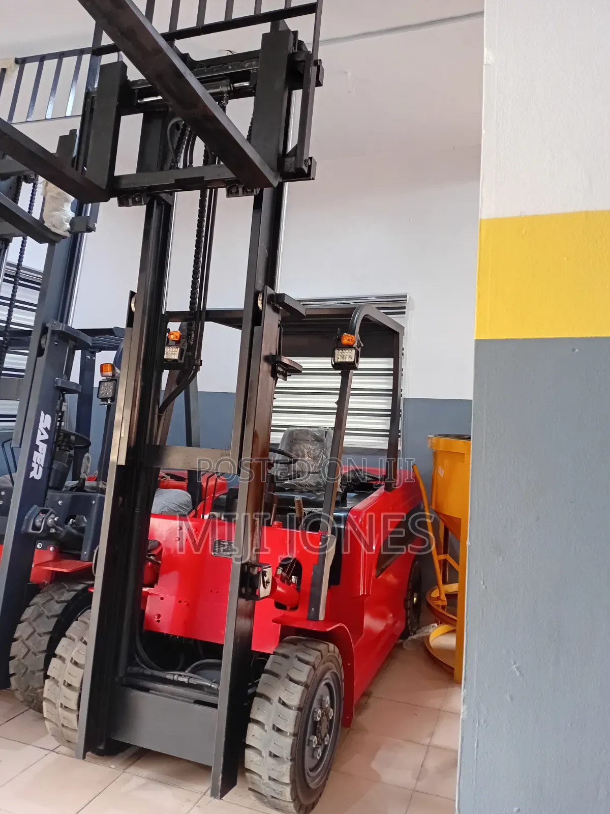 `Brand New 5 Ton 3m Electric Forklift | 3 Meter High Mast | 5T`