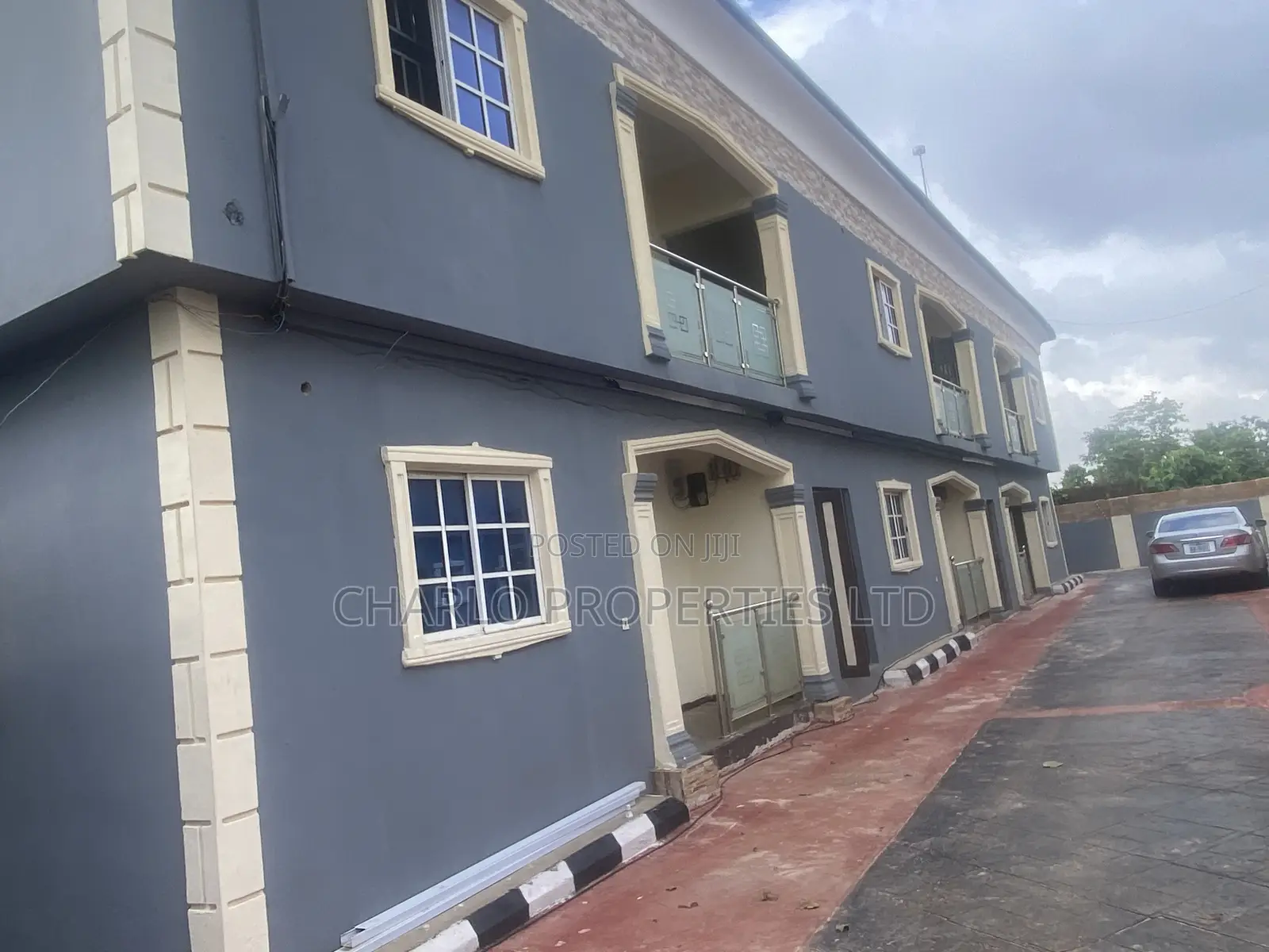 Furnished 20bdrm Block of Flats in Benin City for sale