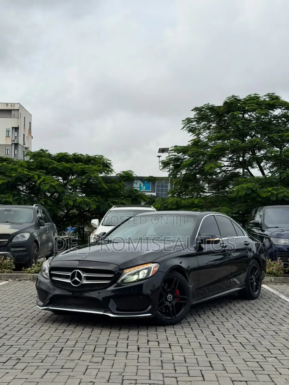 Mercedes-Benz C300 2015 Black