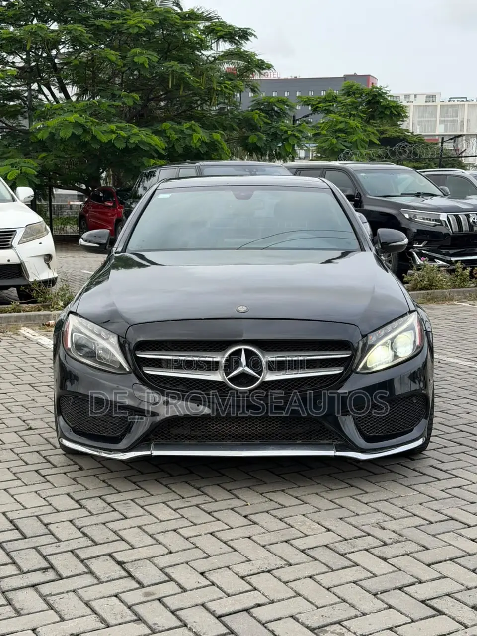 Mercedes-Benz C300 2015 Black
