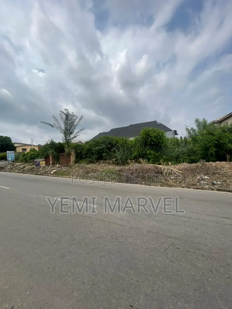 Over 600sqm Mixed Land Facing Main WWCI, Oluyole, Ibadan