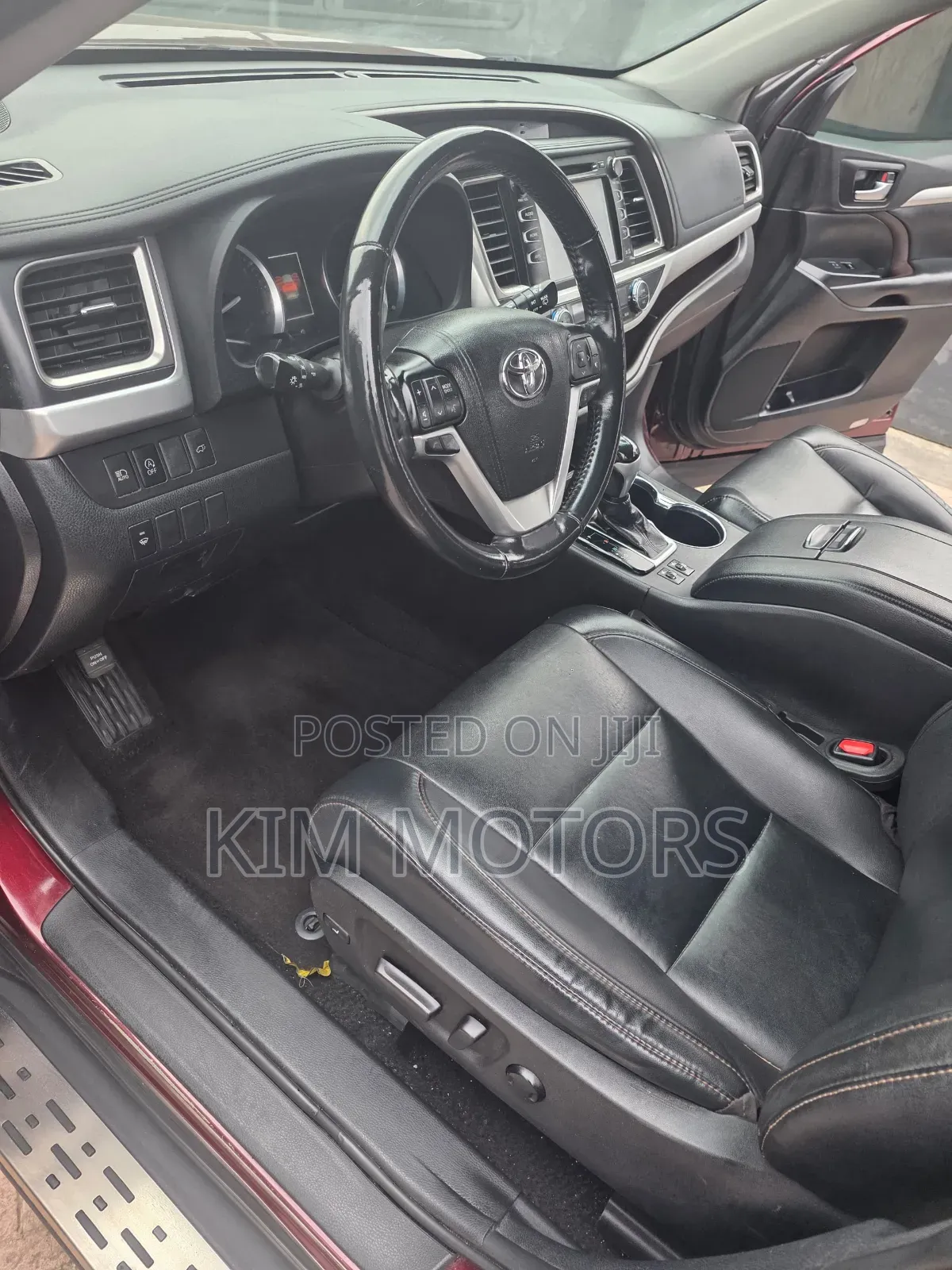 Toyota Highlander 2019 Burgundy
