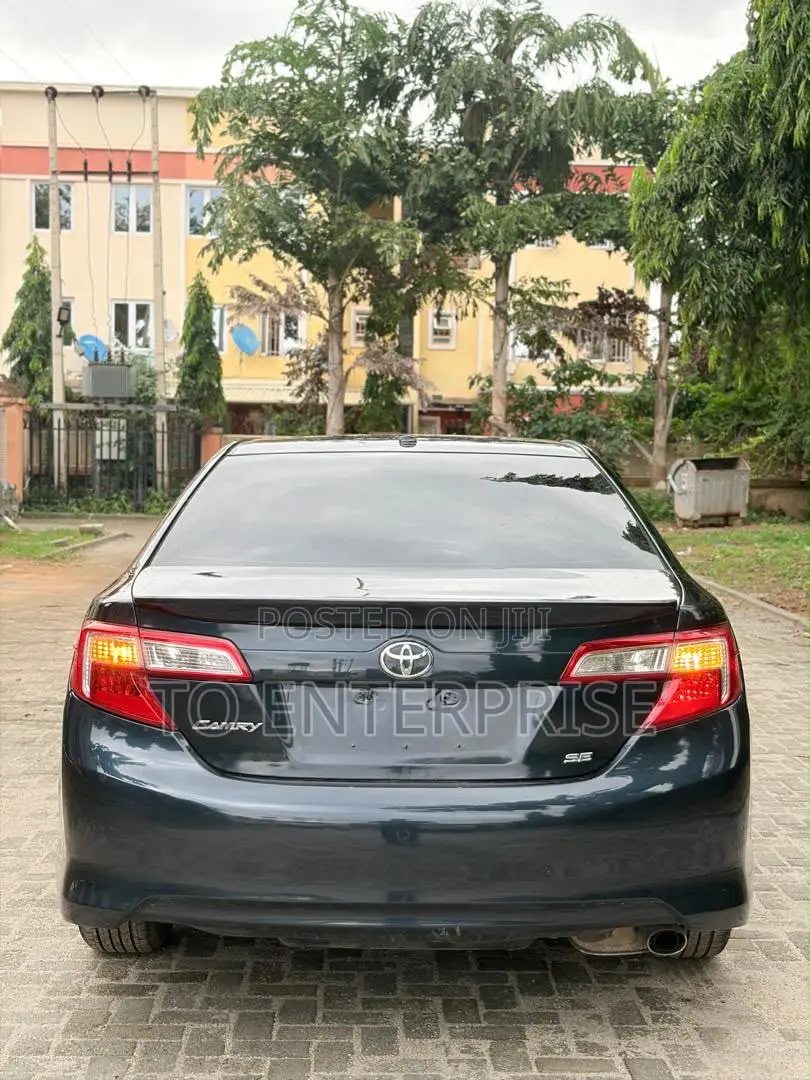 Toyota Camry 2012 Black