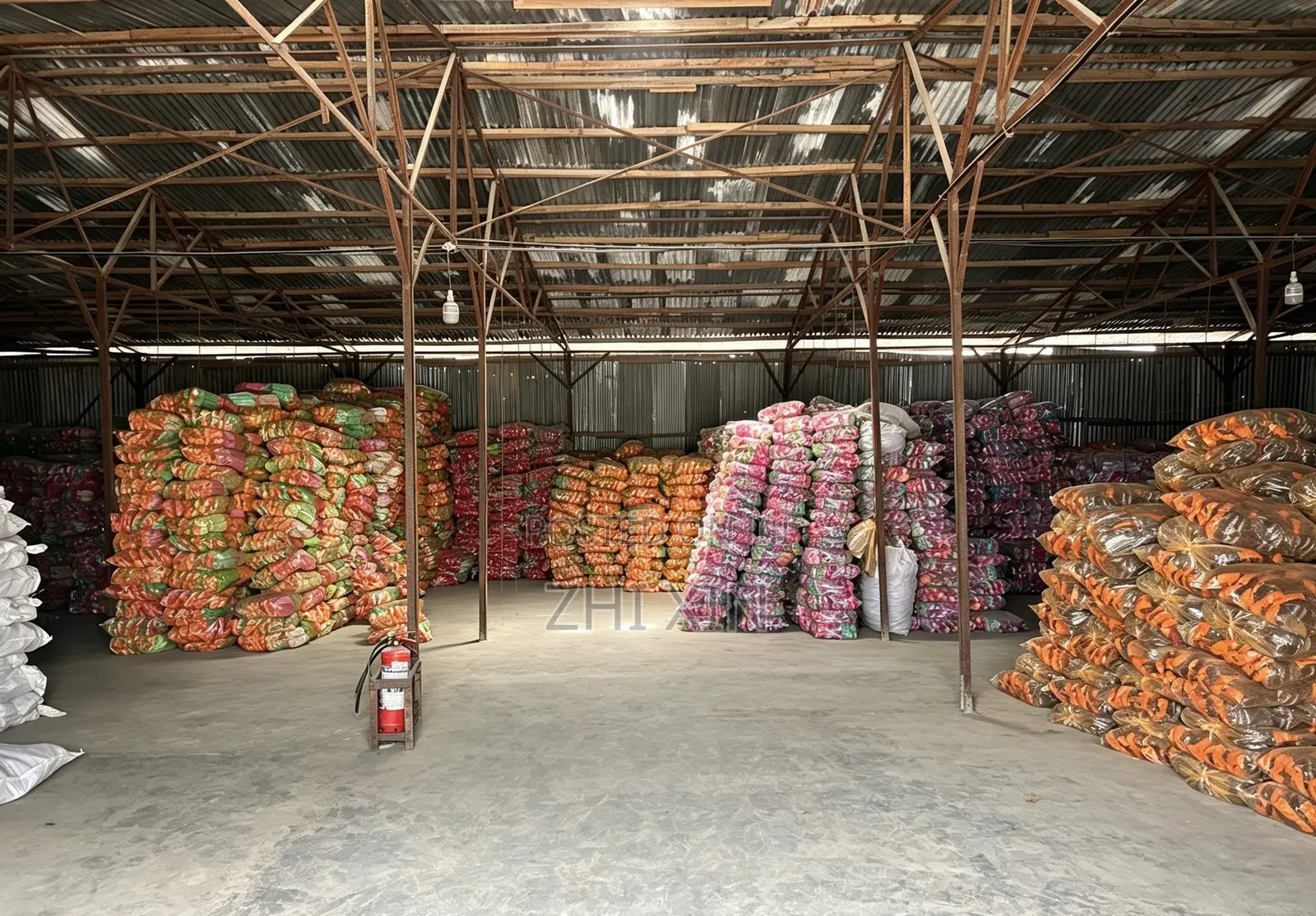 Large Stock Slippers Wholesale | ZHIXIN Footwear Factory Kano