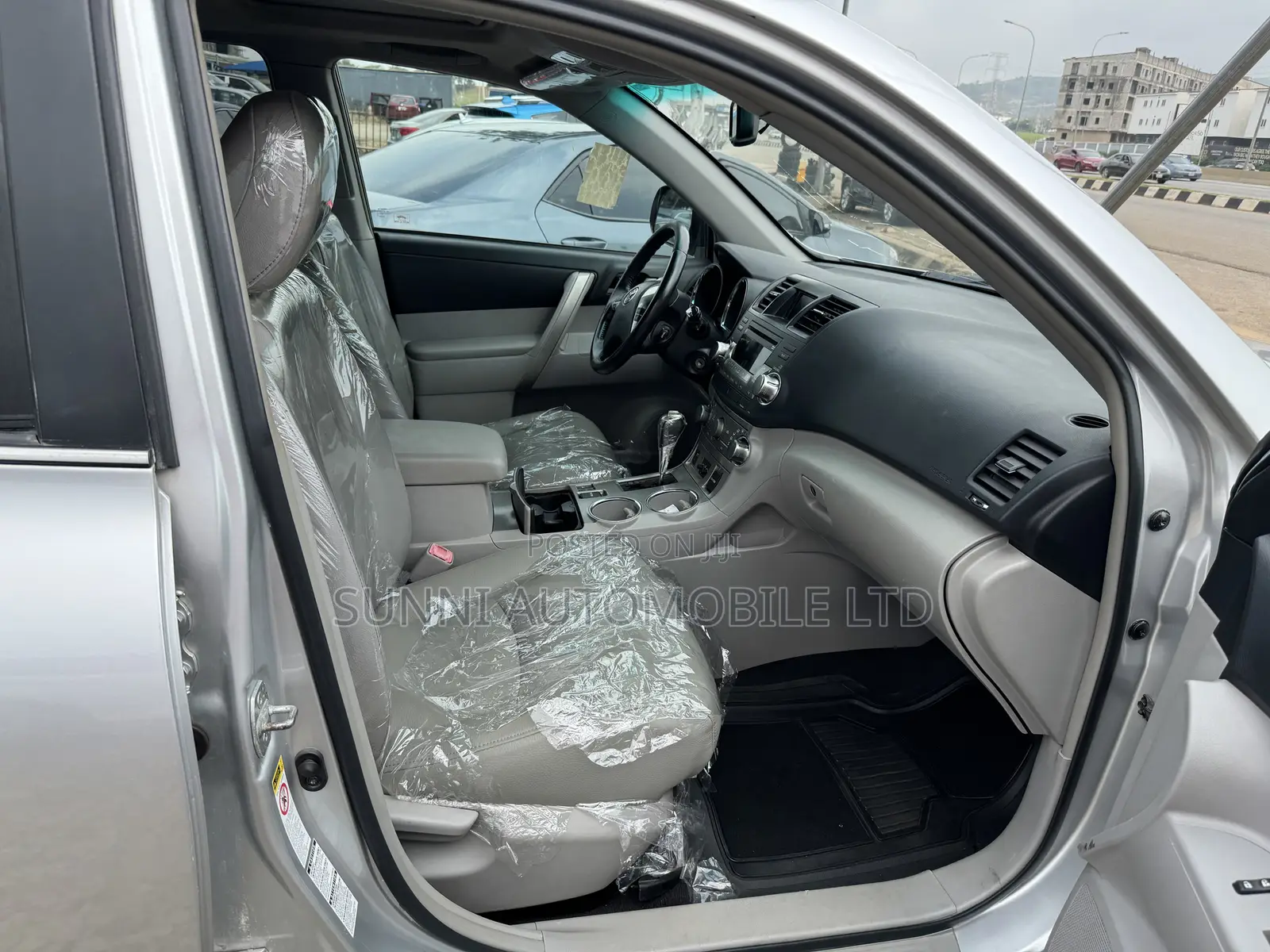 Toyota Highlander 2011 Silver
