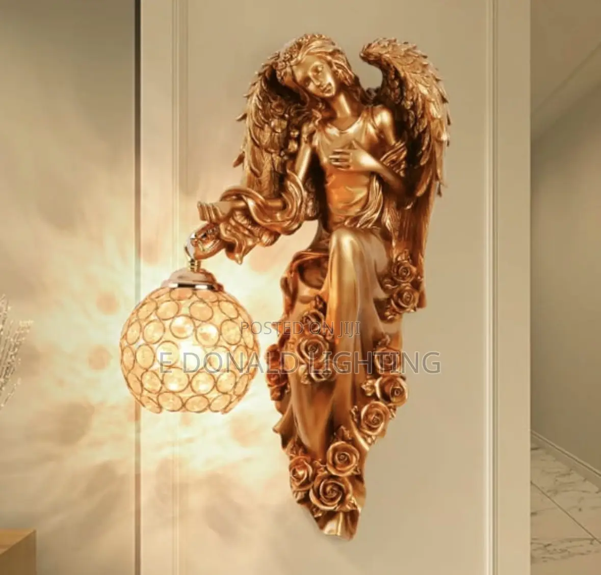 Vintage Luxury Wall Bracket
