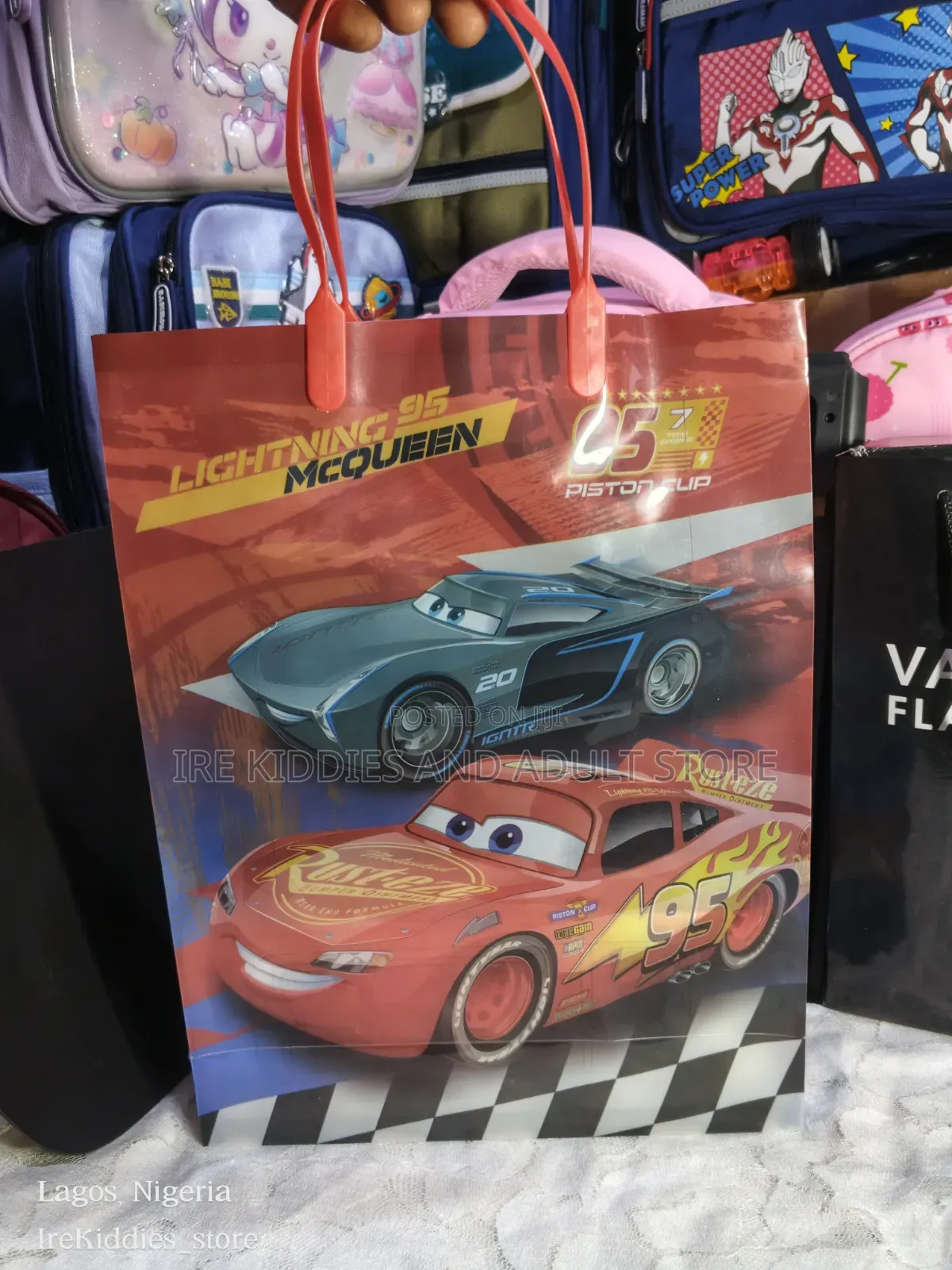 12 Character Disney Bag