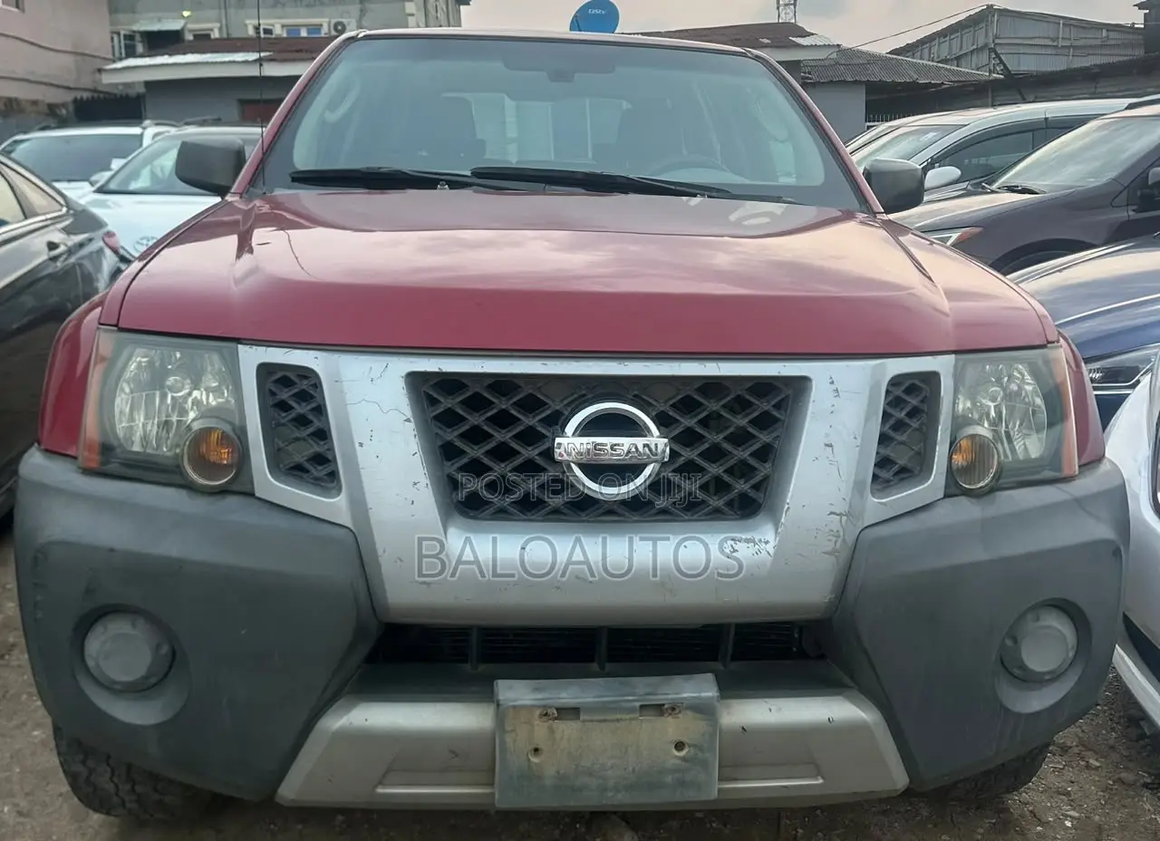 Nissan Xterra 2009 Red