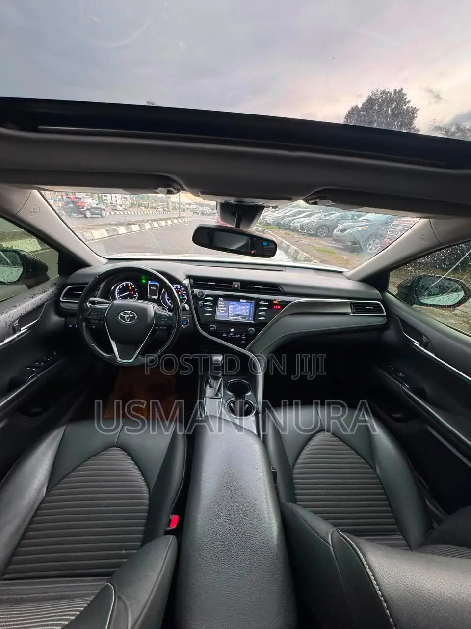 Toyota Camry 2018 White