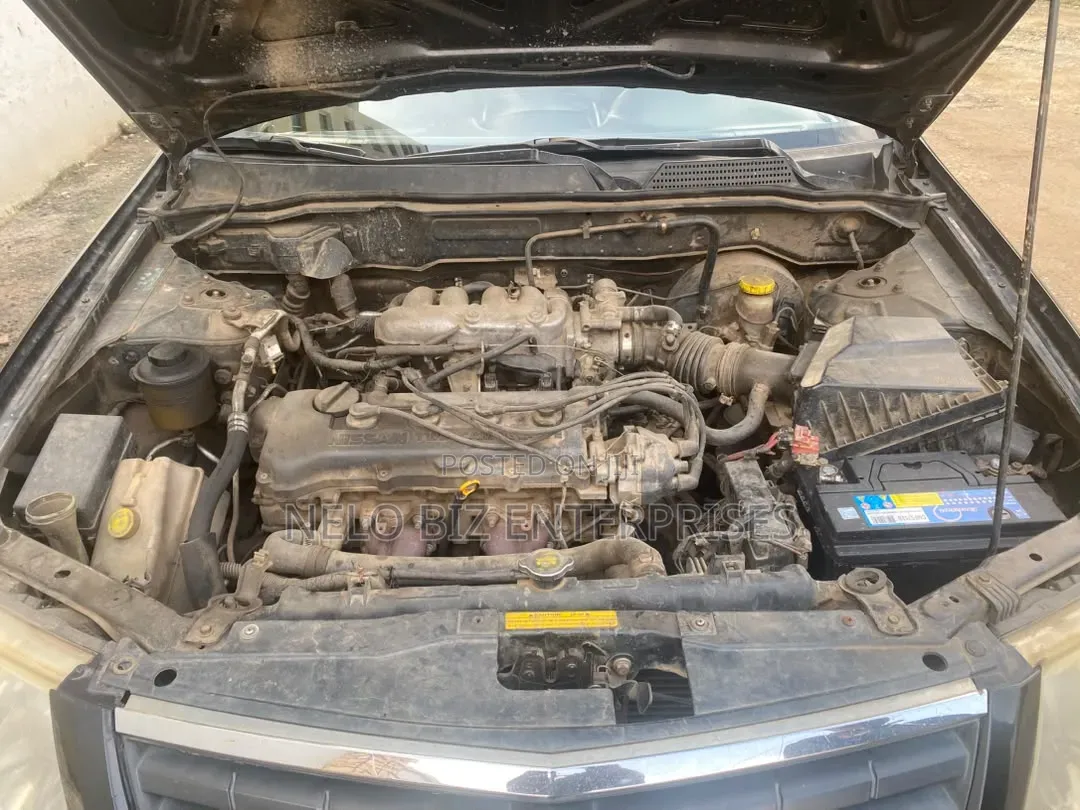 Nissan Sunny 2007 Black