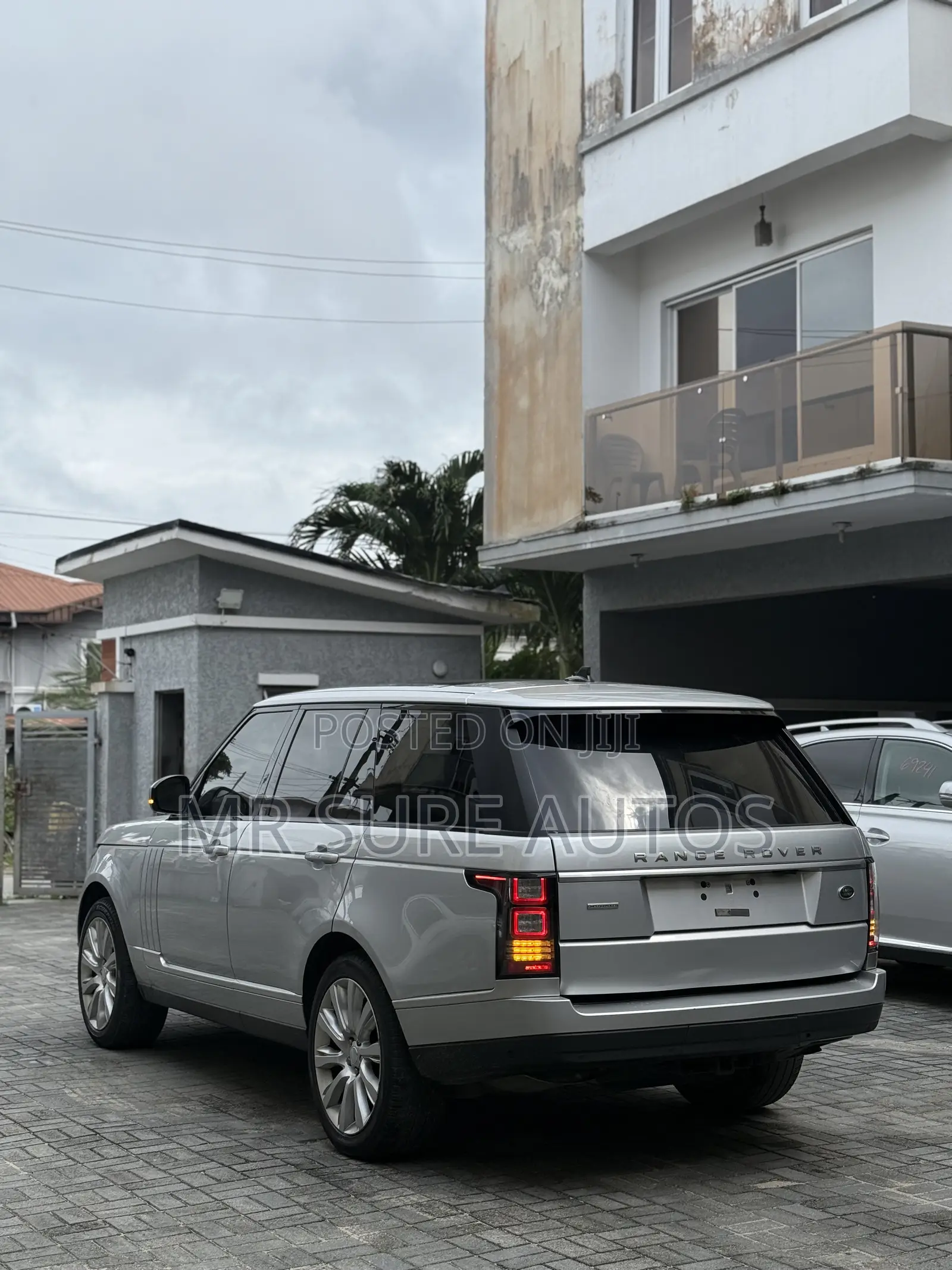 Land Rover Range Rover Vogue 2016 Silver