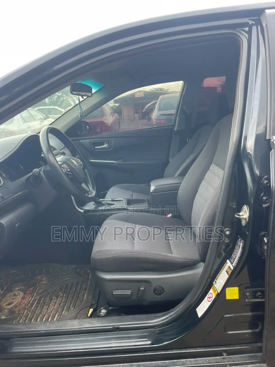 Toyota Camry LE 4dr Sedan (2.5L 4cyl 6A) 2016 Black