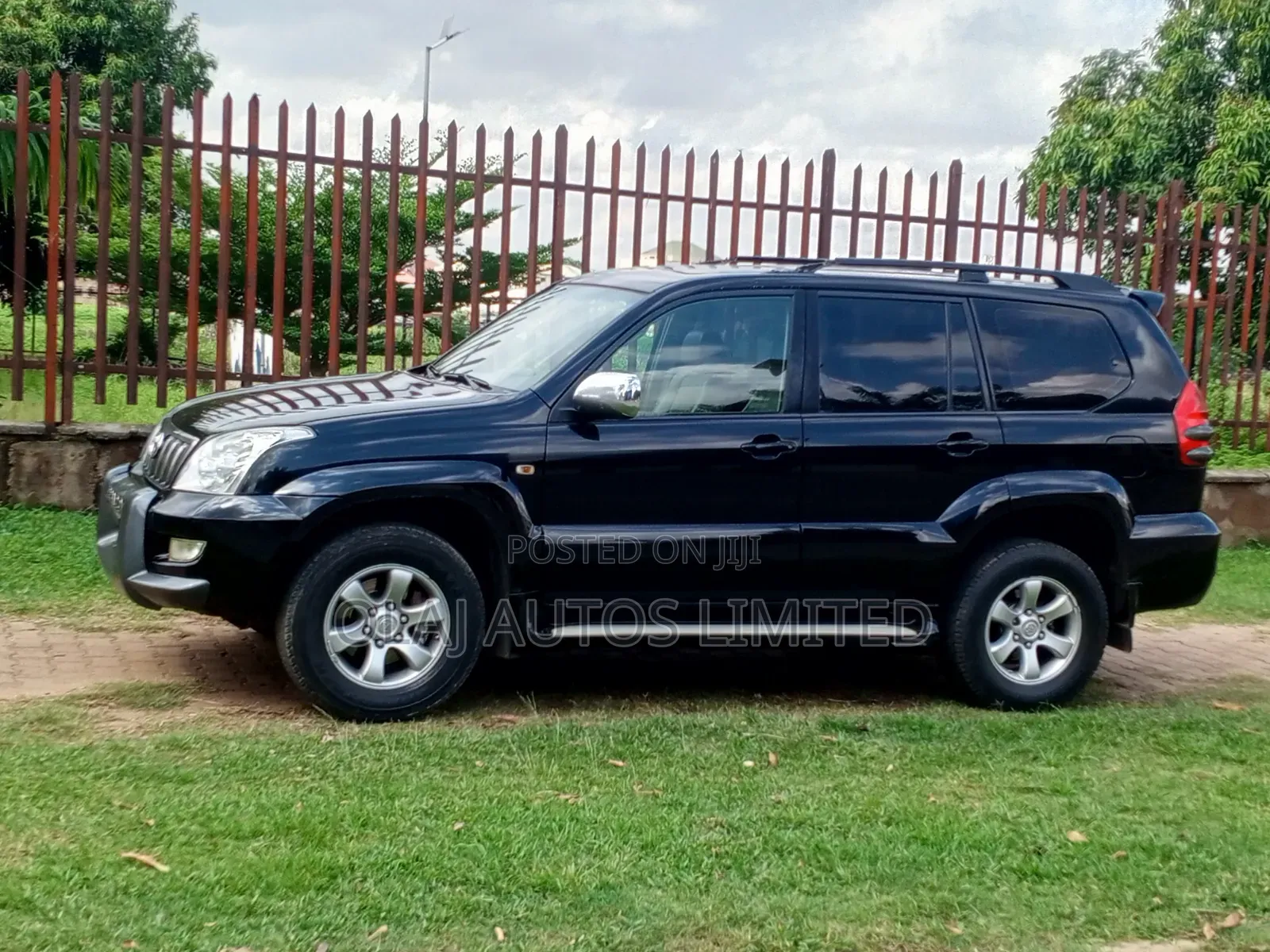 Toyota Land Cruiser Prado 2009 Black