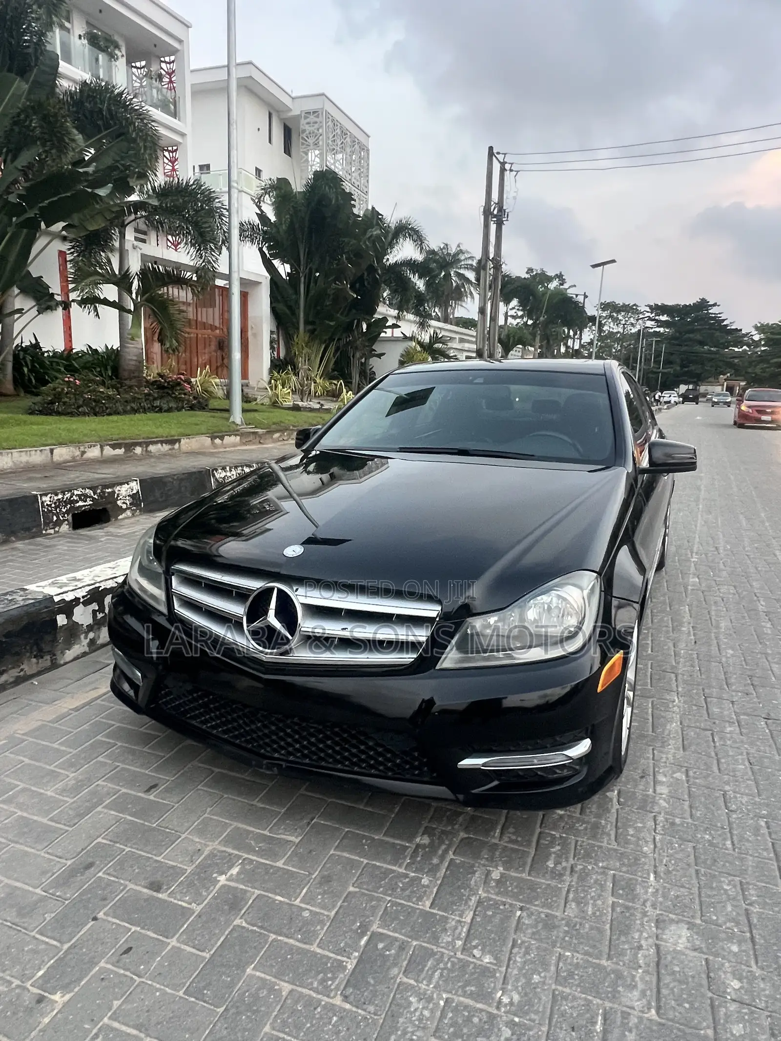 Mercedes-Benz C300 Sport 4Matic Sedan AWD (3.5L 6cyl 7A) 2013 Black