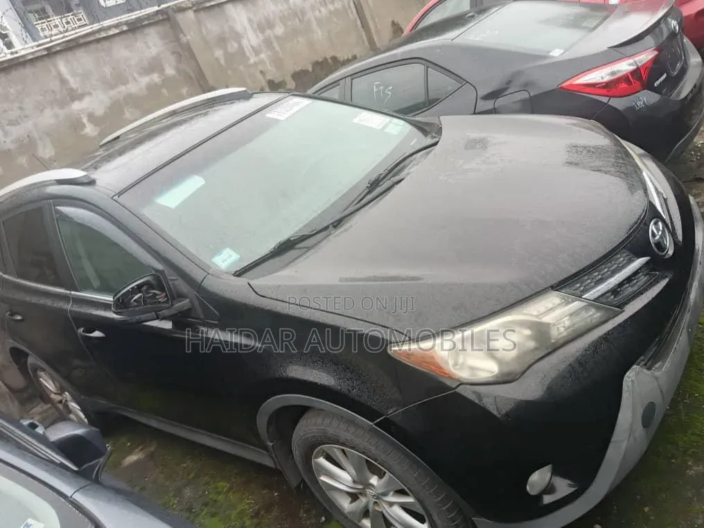 Toyota RAV4 2015 Black