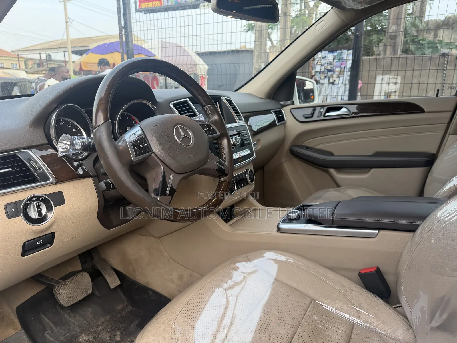 Mercedes-Benz M Class ML 350 4Matic 2013 White