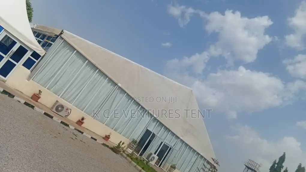 1,200 Capacity Marquee Tent for Event Center