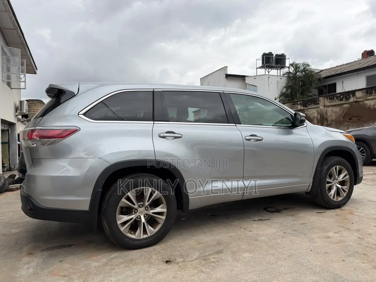 Toyota Highlander LE Plus 4dr SUV AWD (3.5L 6cyl 6A) 2015 Silver