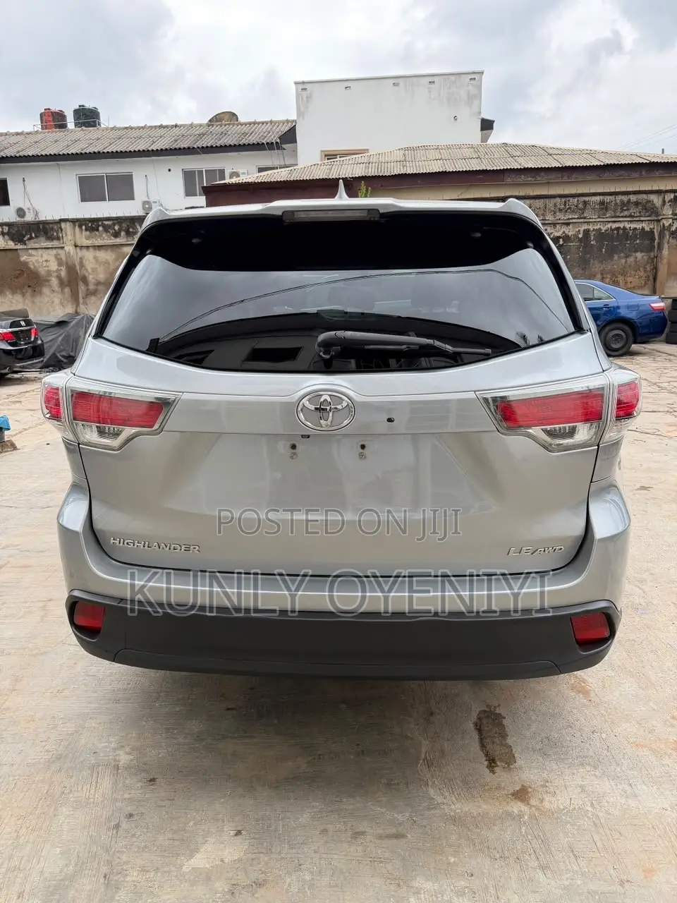 Toyota Highlander LE Plus 4dr SUV AWD (3.5L 6cyl 6A) 2015 Silver