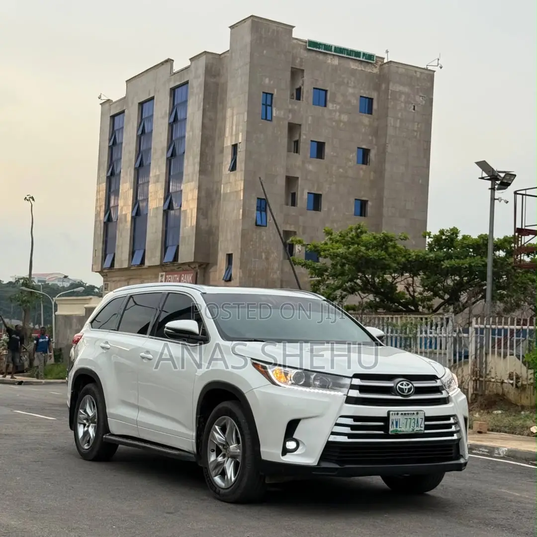 Toyota Highlander Limited 4dr SUV AWD (3.5L 6cyl 6A) 2014 White