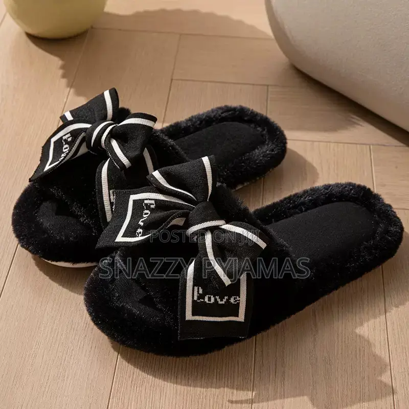 Soft Plush Bow Indoor Slippers - Women’s Furry House Slides