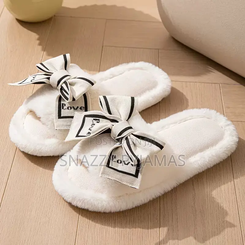 Soft Plush Bow Indoor Slippers - Women’s Furry House Slides