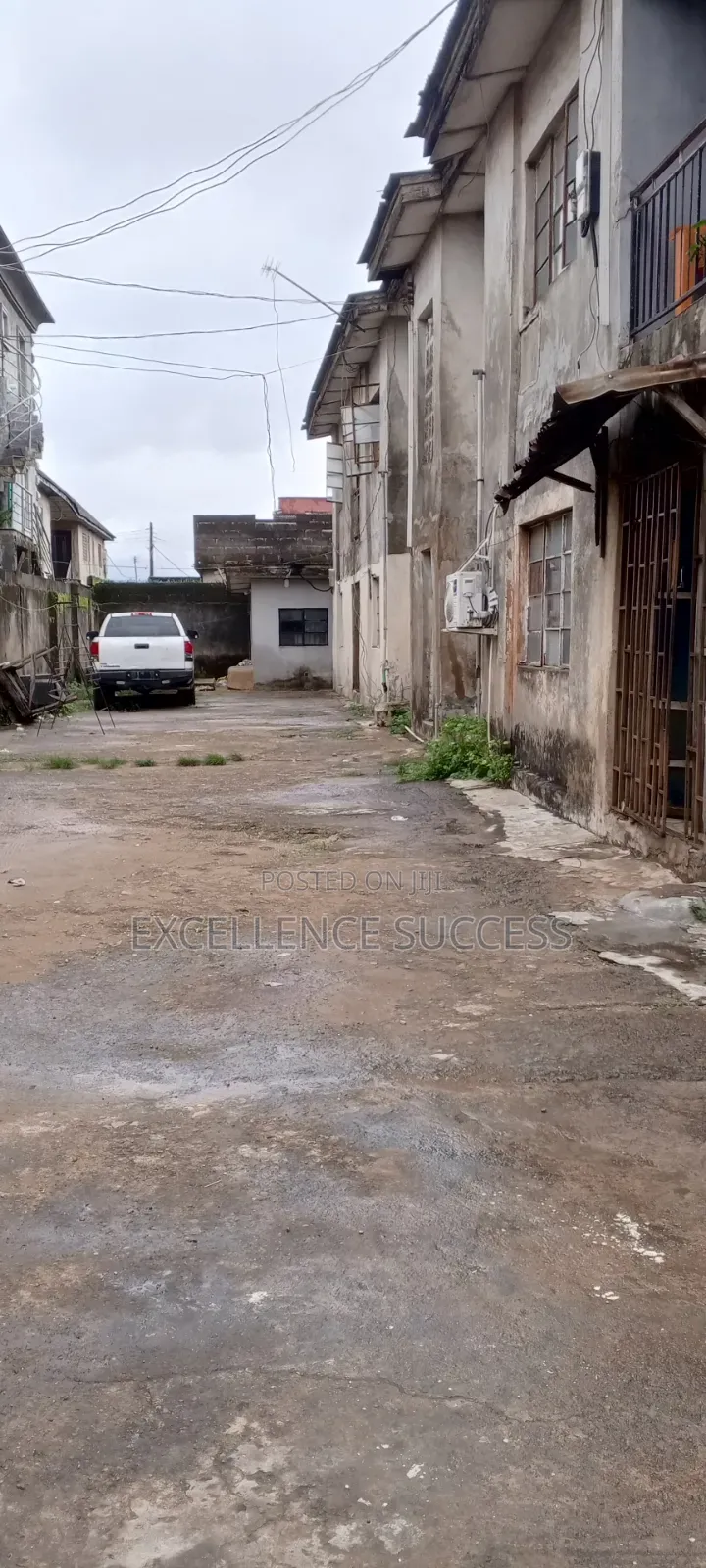 3bdrm Block of Flats in Excellence Success, Arida for sale
