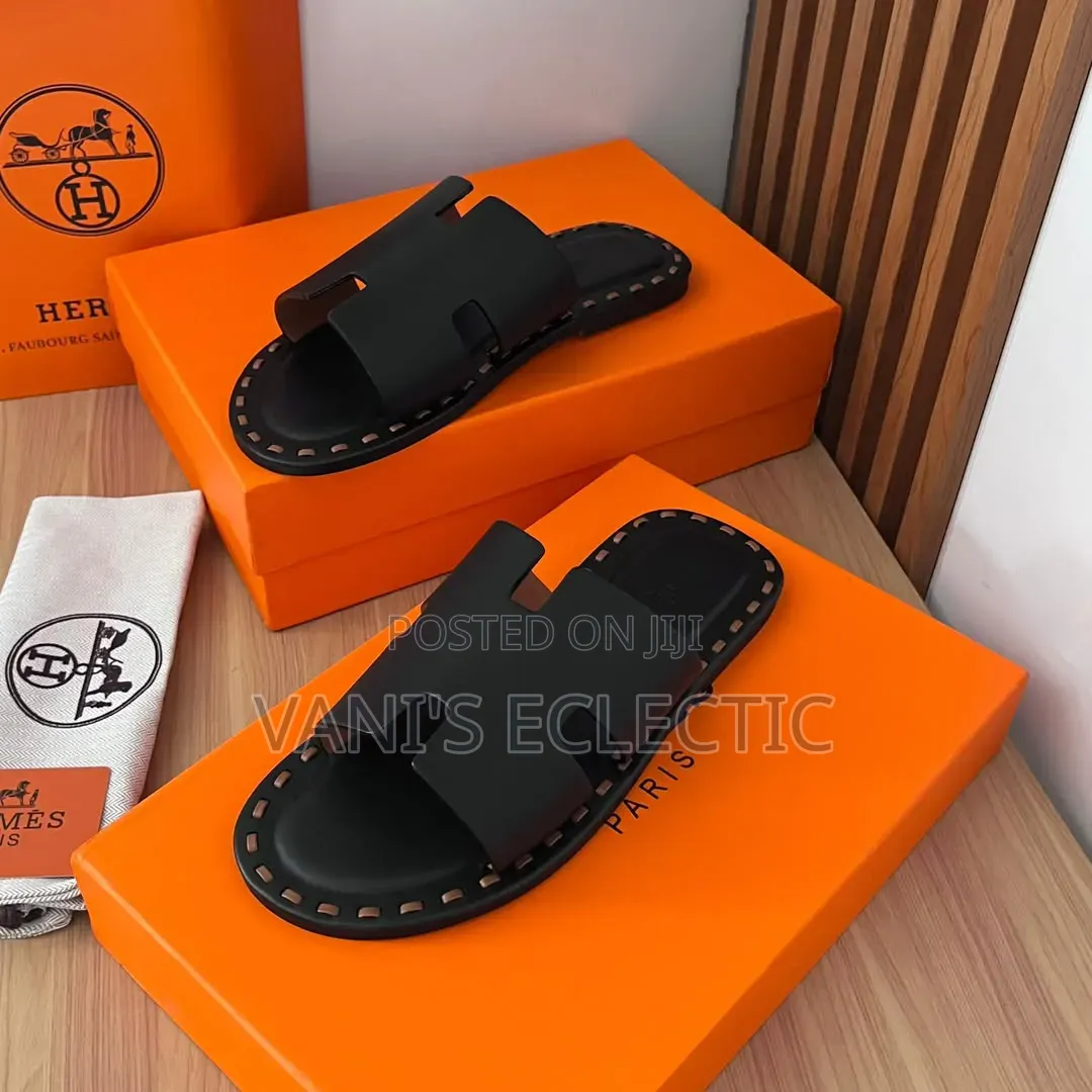 Hermès Classic Sandals