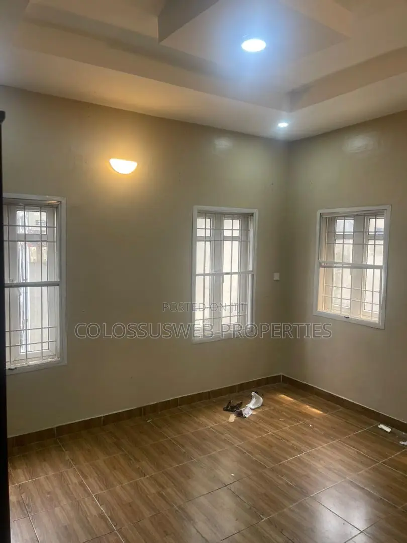 2bdrm Apartment in Lekki Osapa for rent