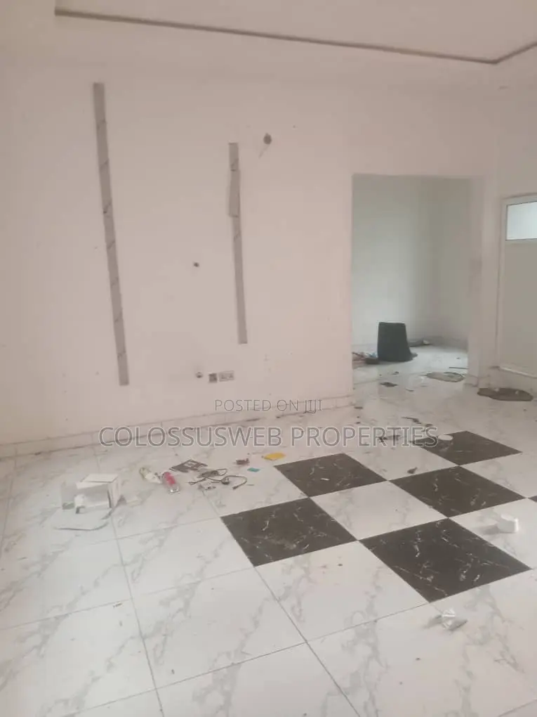 2bdrm Apartment in Oral Estate, Lekki for rent