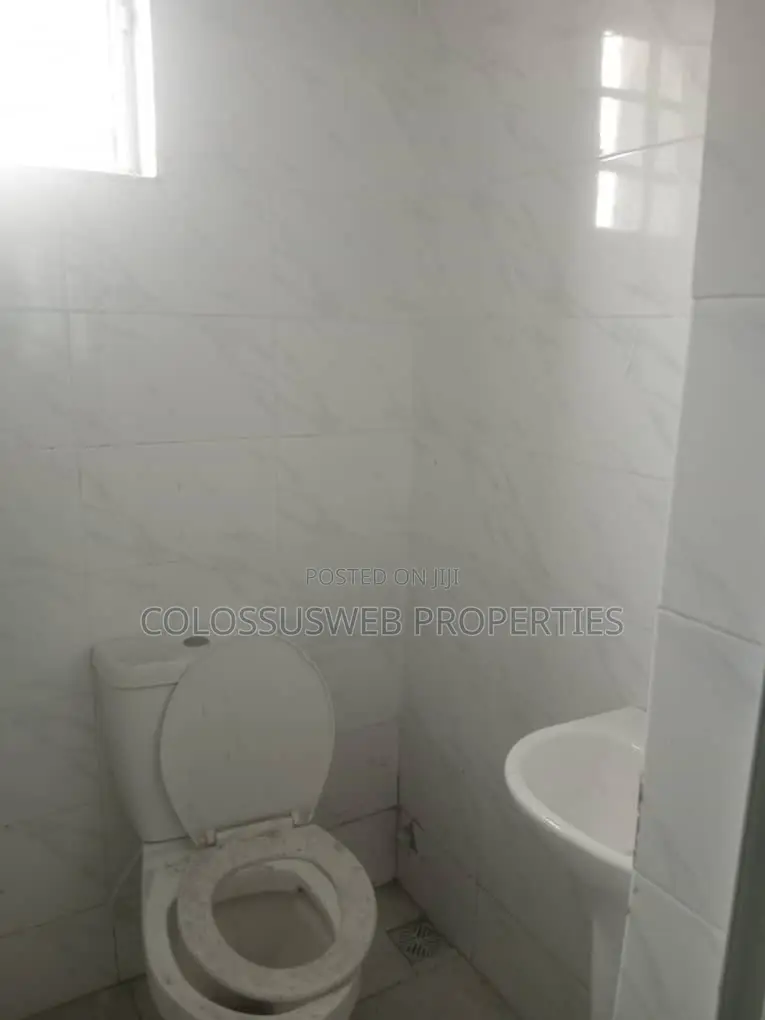 2bdrm Apartment in Oral Estate, Lekki for rent