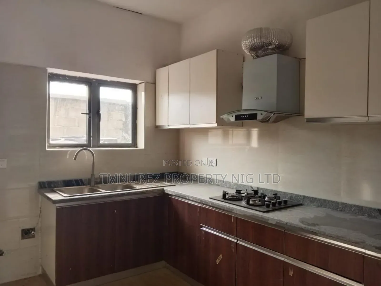 3bdrm Apartment in VGC / Ajah for sale